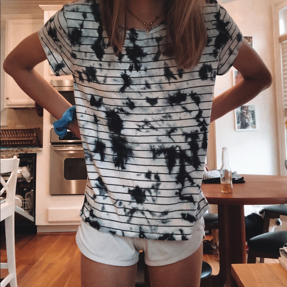 american eagle shirt size small